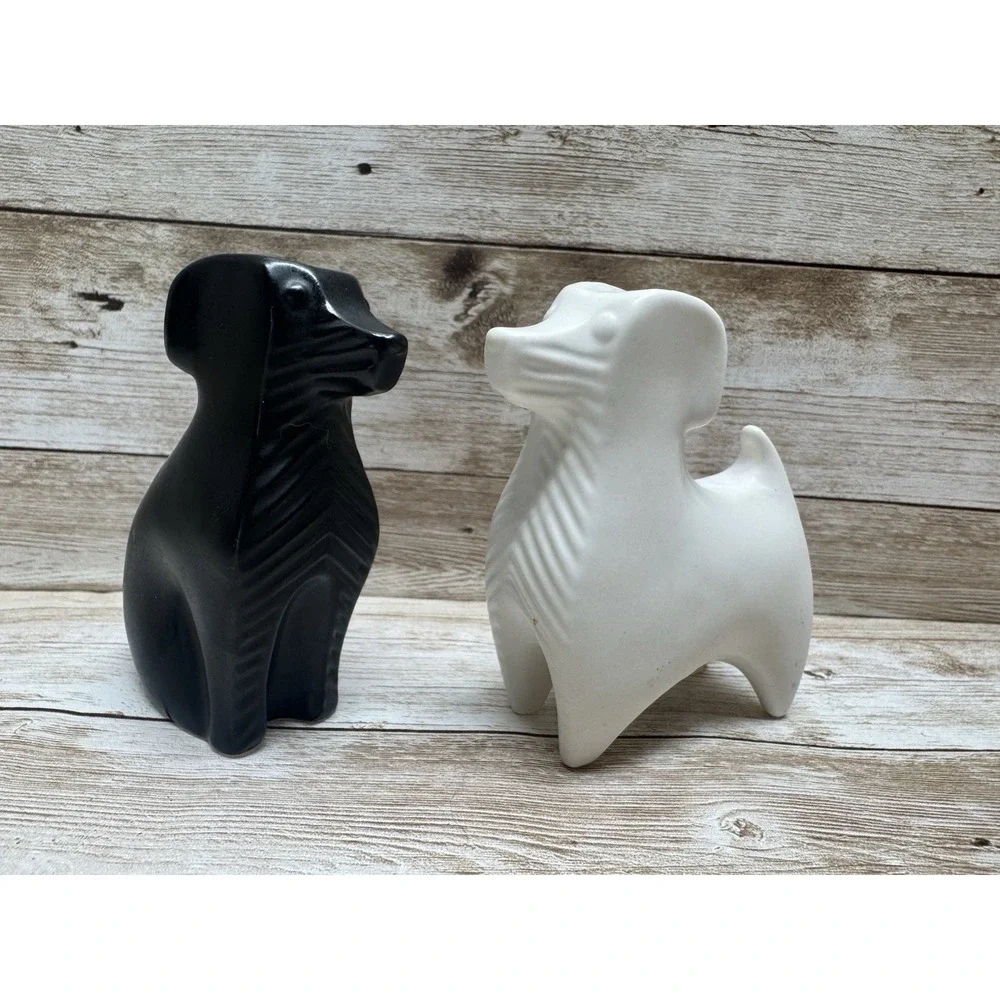 Retired Jonathan Adler Dogs Salt & Pepper Shakers Black & White Stickers On Base